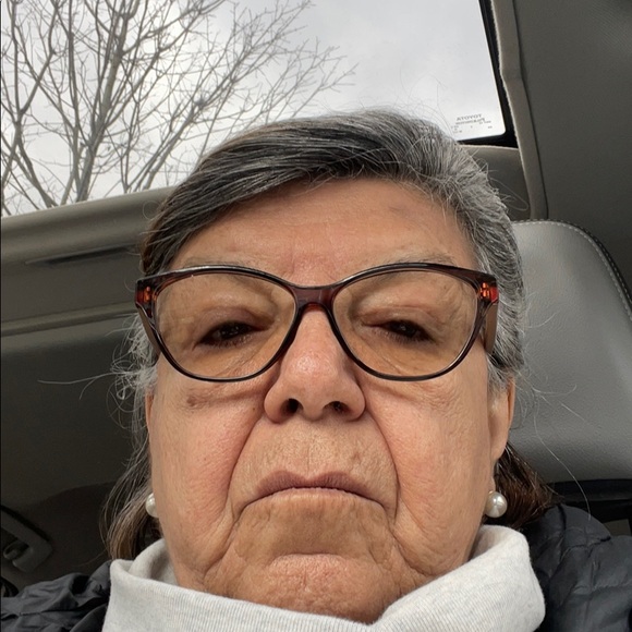 Meet your Posher, Maria - Picture 1 of 1